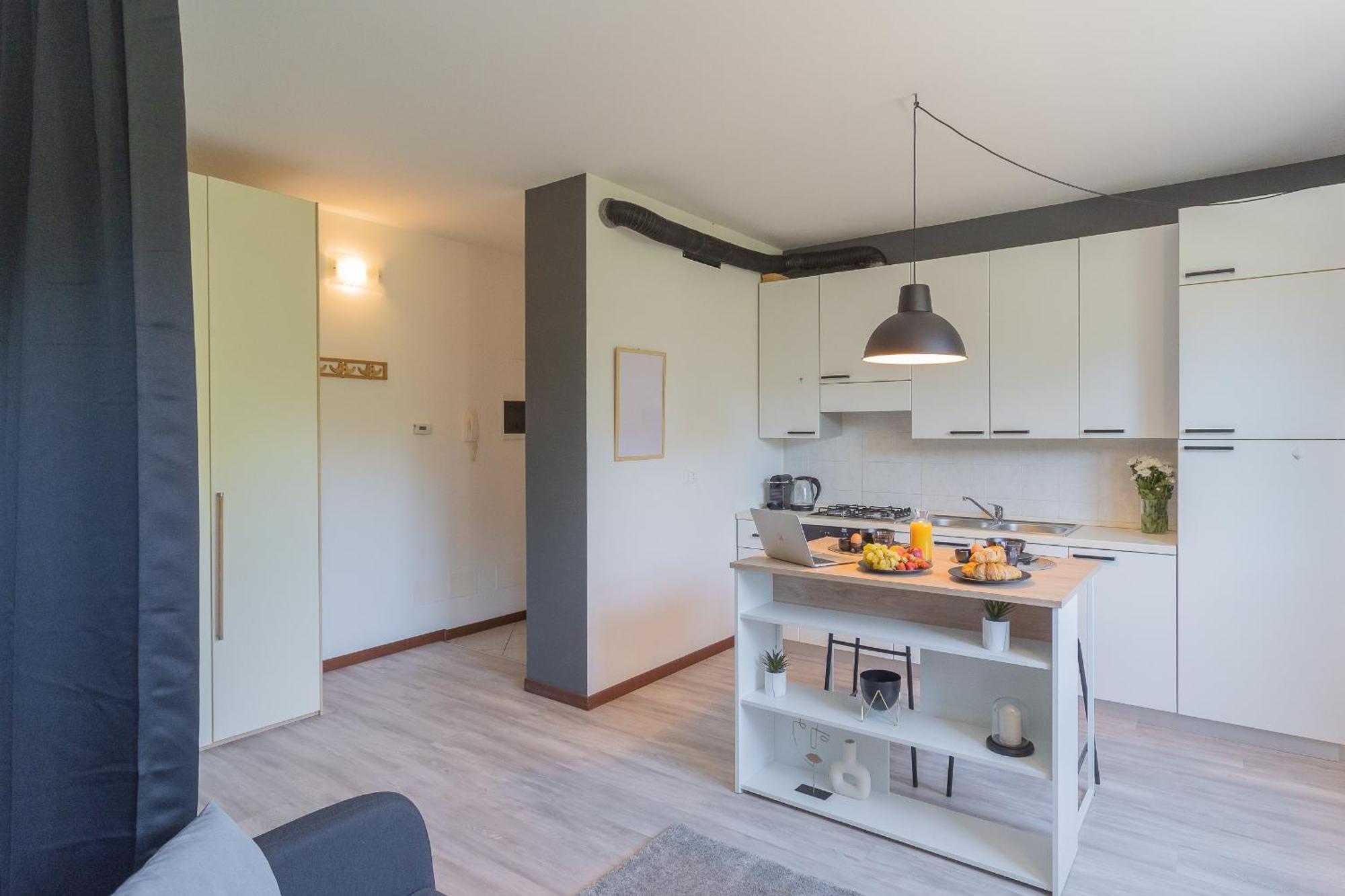 Black Loft Como By Rent All קומו מראה חיצוני תמונה